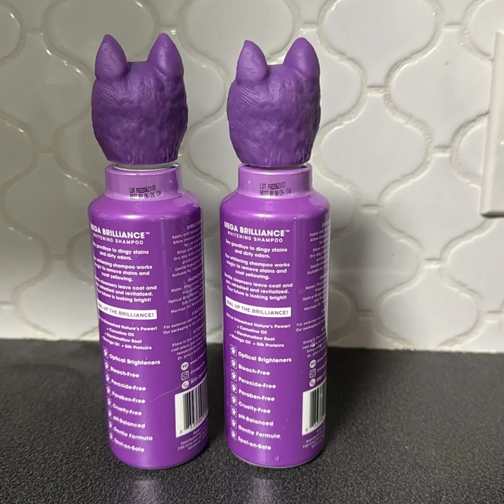 Friday's Dog Mega Brilliance Whitening Shampoo